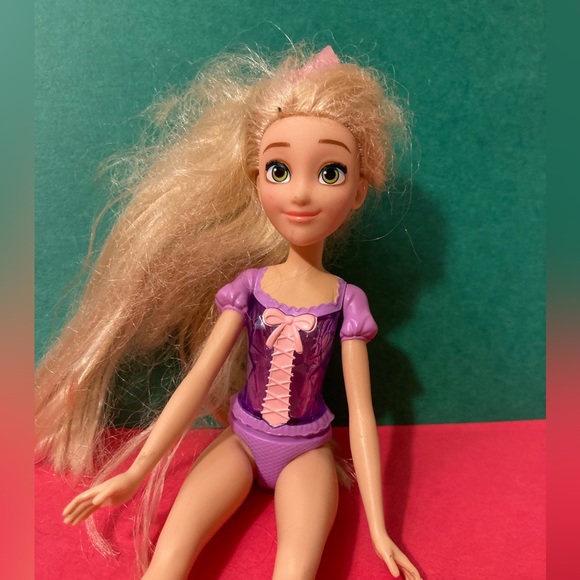 Hasbro Disney Tangled Rapunzel Fashion Doll with Crown - Buy 1, Get 2 FREE - Picture 1 of 7